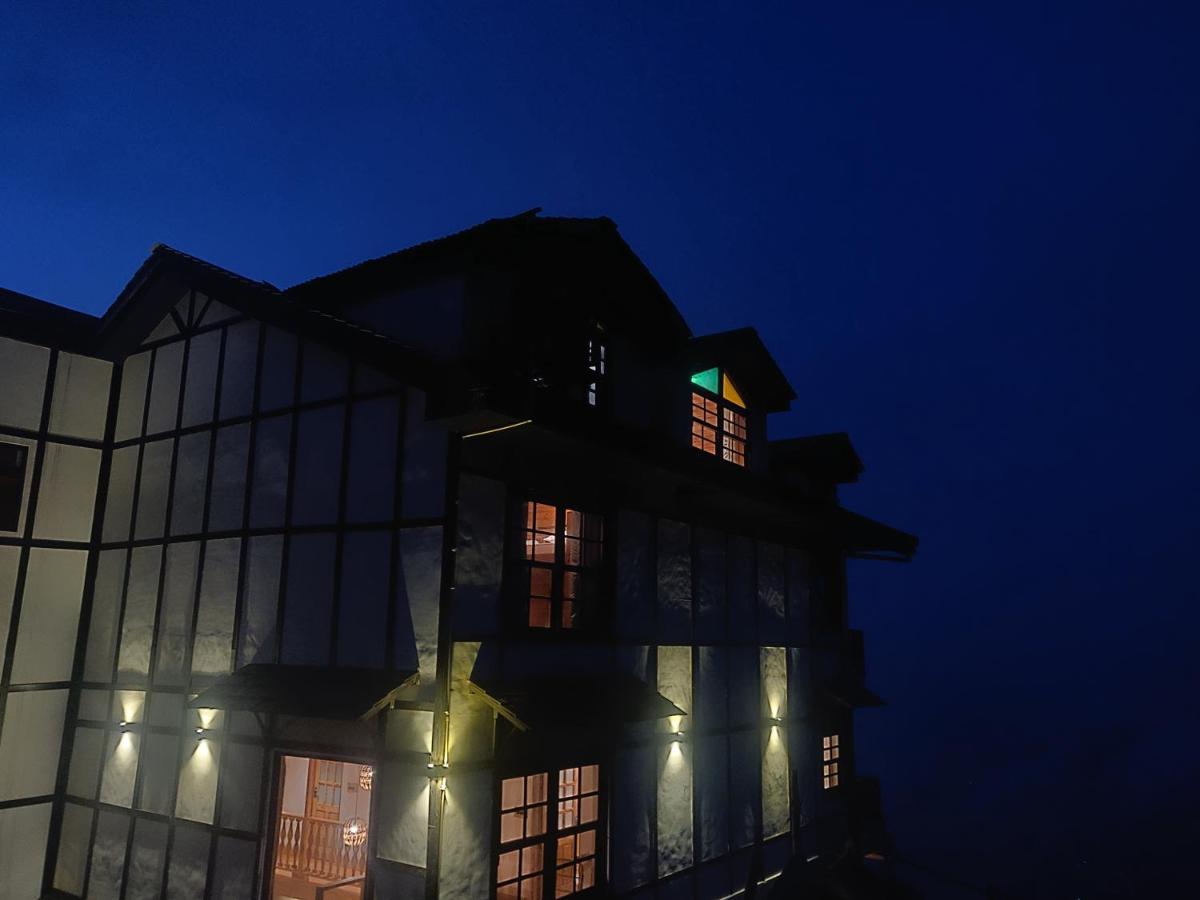 Sugar Cube Retreat Albergue Shimla Exterior foto