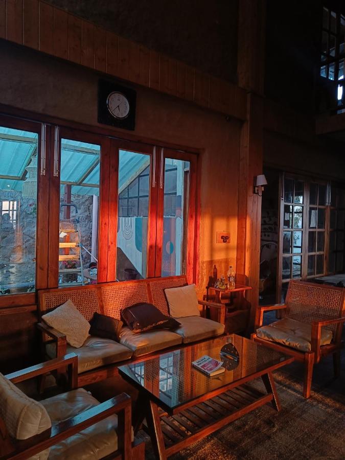 Sugar Cube Retreat Albergue Shimla Exterior foto