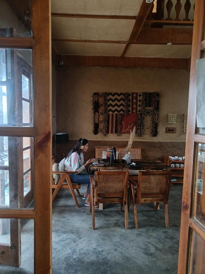 Sugar Cube Retreat Albergue Shimla Exterior foto